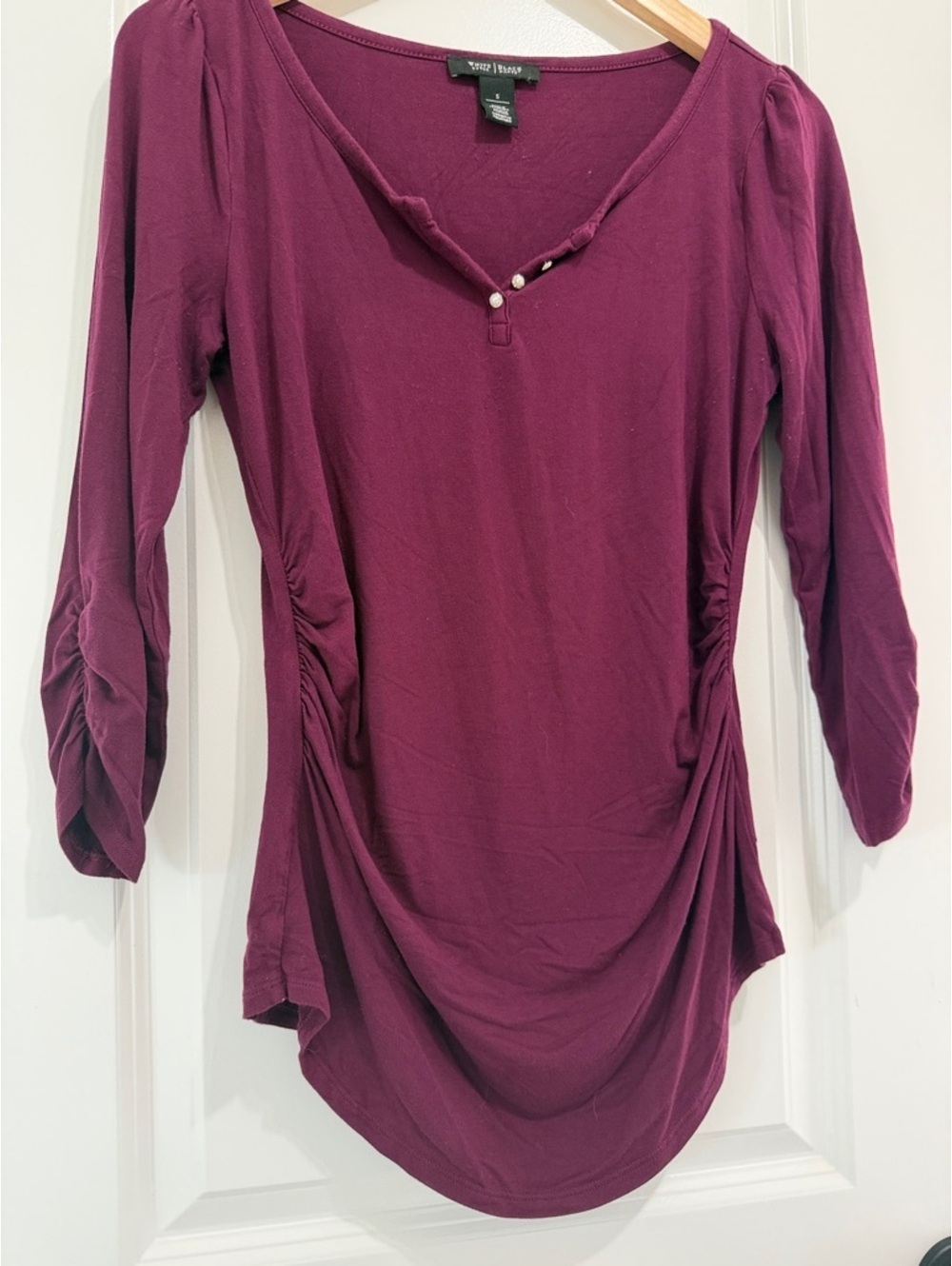 Small White House Black Market Women’s Top